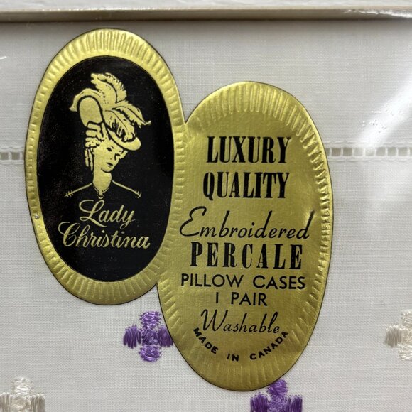 Vintage Lady Christina Embroidered Percale Pillow Cases Set of 2 Scalloped Edge - Picture 6 of 8